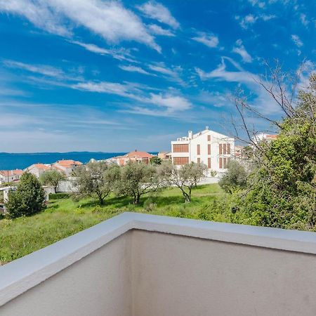 Luton Apartment Zadar Kozino Heating Pool & Jacuzzi Exterior foto