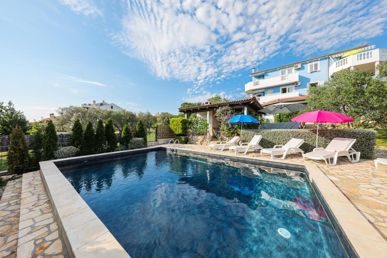 Luton Apartment Zadar Kozino Heating Pool & Jacuzzi Exterior foto