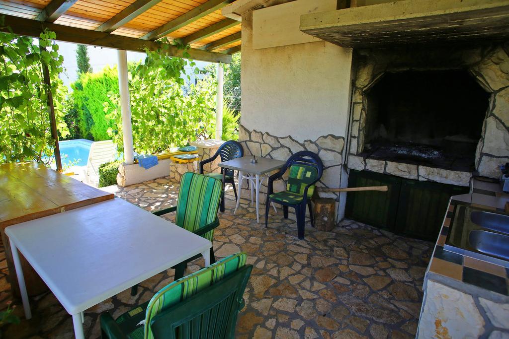 Luton Apartment Zadar Kozino Heating Pool & Jacuzzi Exterior foto