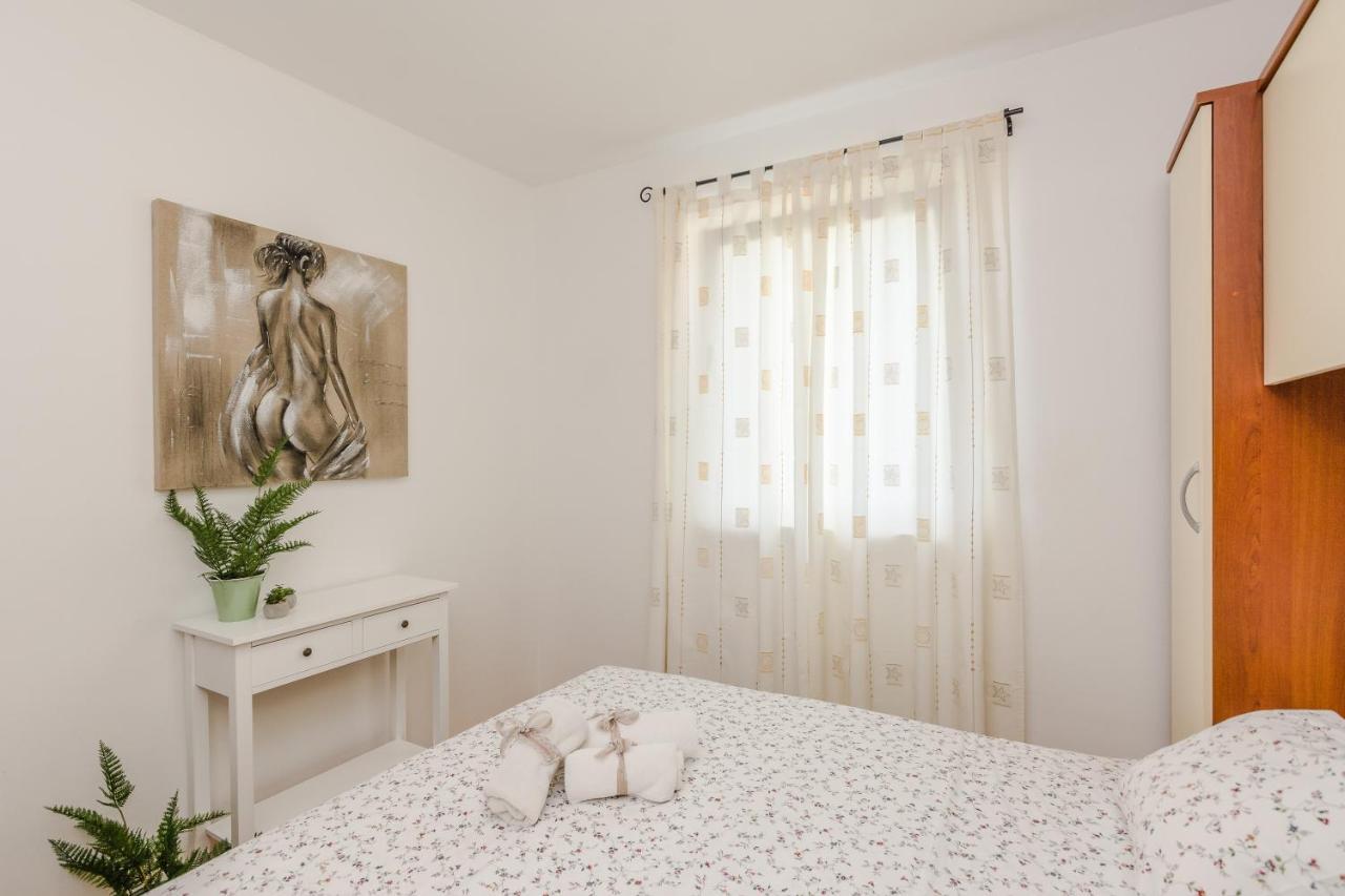 Luton Apartment Zadar Kozino Heating Pool & Jacuzzi Exterior foto