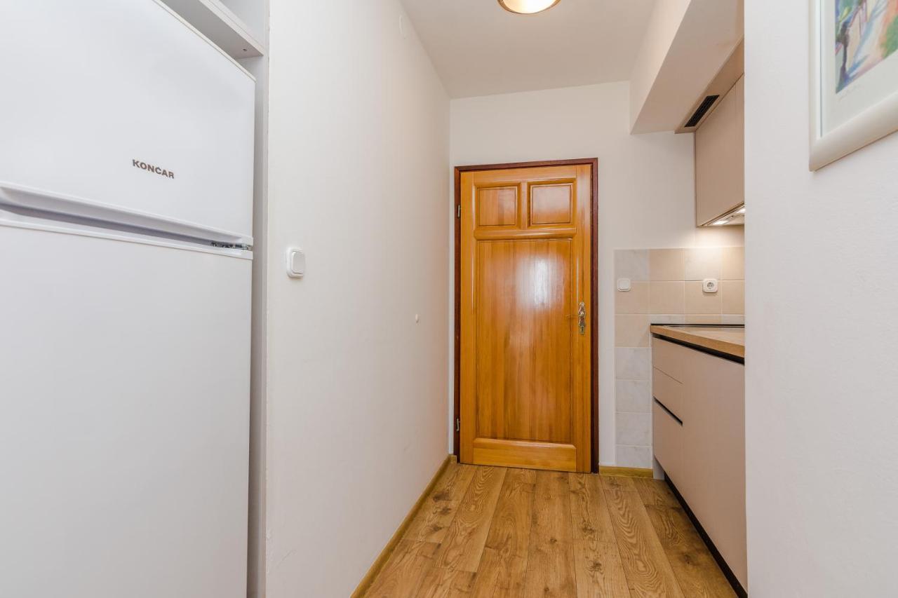 Luton Apartment Zadar Kozino Heating Pool & Jacuzzi Exterior foto