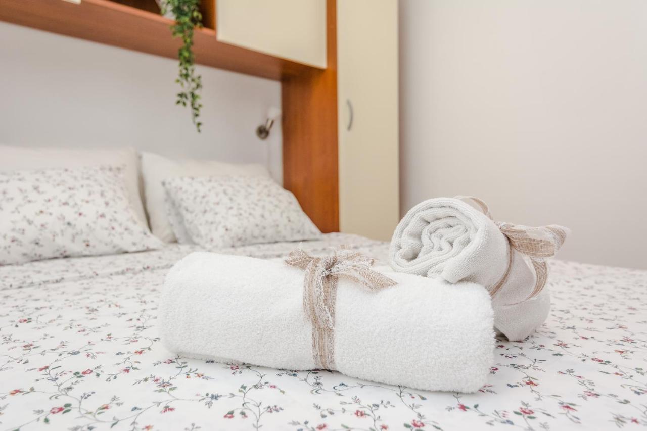 Luton Apartment Zadar Kozino Heating Pool & Jacuzzi Exterior foto
